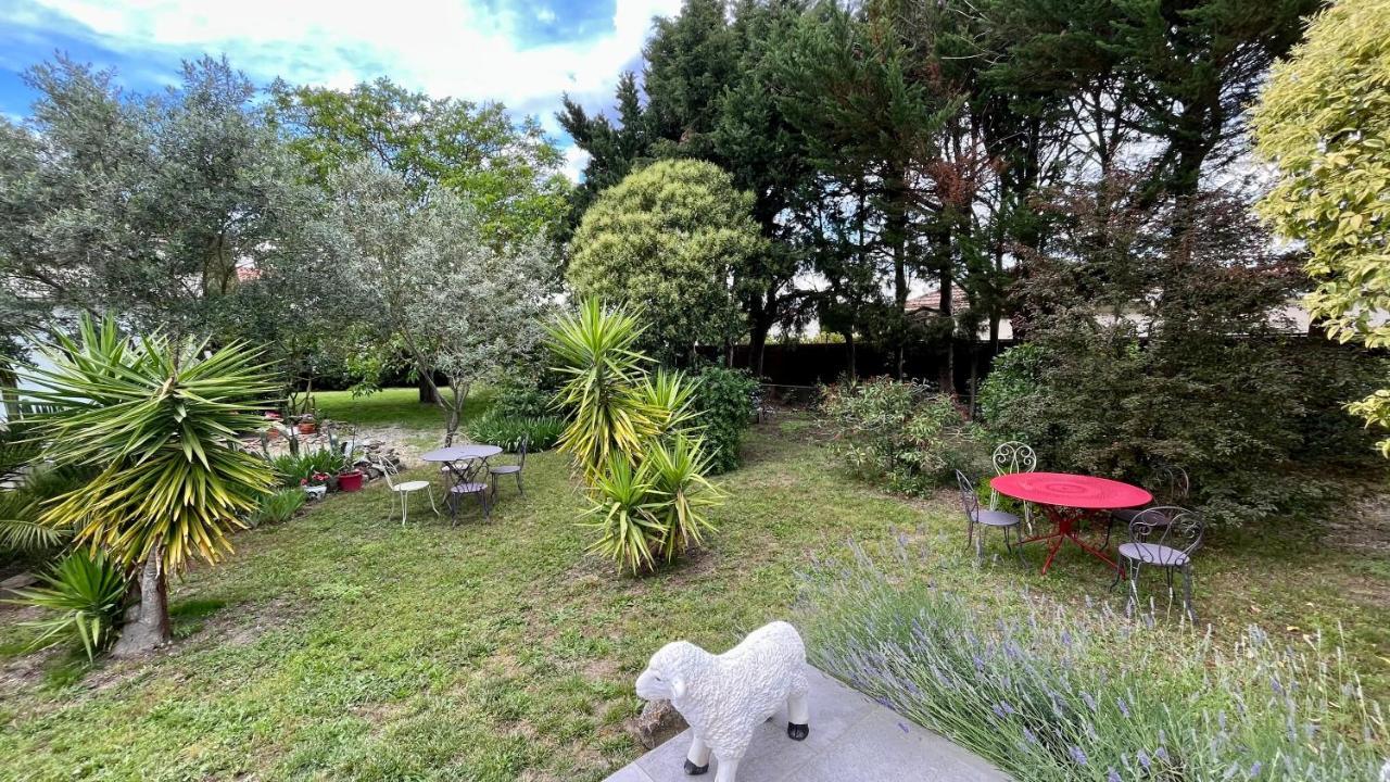 Aux Belles Vacances - Adults Only Caux-et-Sauzens Εξωτερικό φωτογραφία